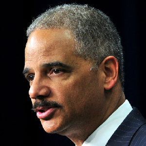 Eric Holder Spends $14,000 In Public Funds To Fly His Kids Around In A Government Plane; Pays Only $1,000 In Reimbursement