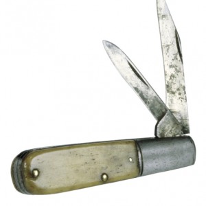 TSA Re-Allows Tiny Knives, Toy Bats And Ski Poles Back On Flights