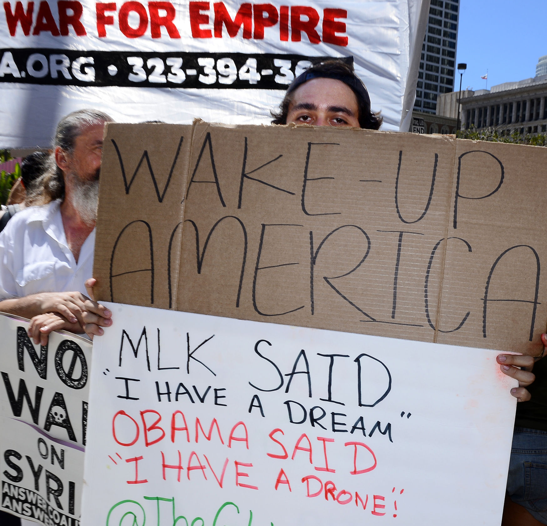 Demonstrators protest possible US attack on Syria in Los Angeles
